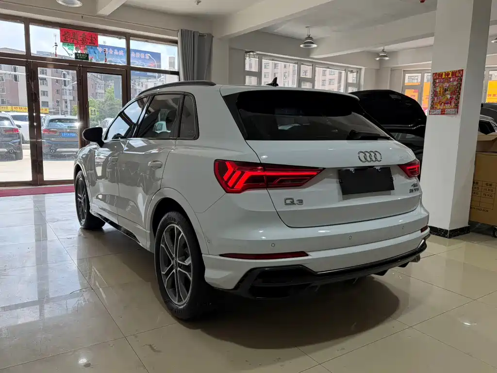 Audi Q3 2023
