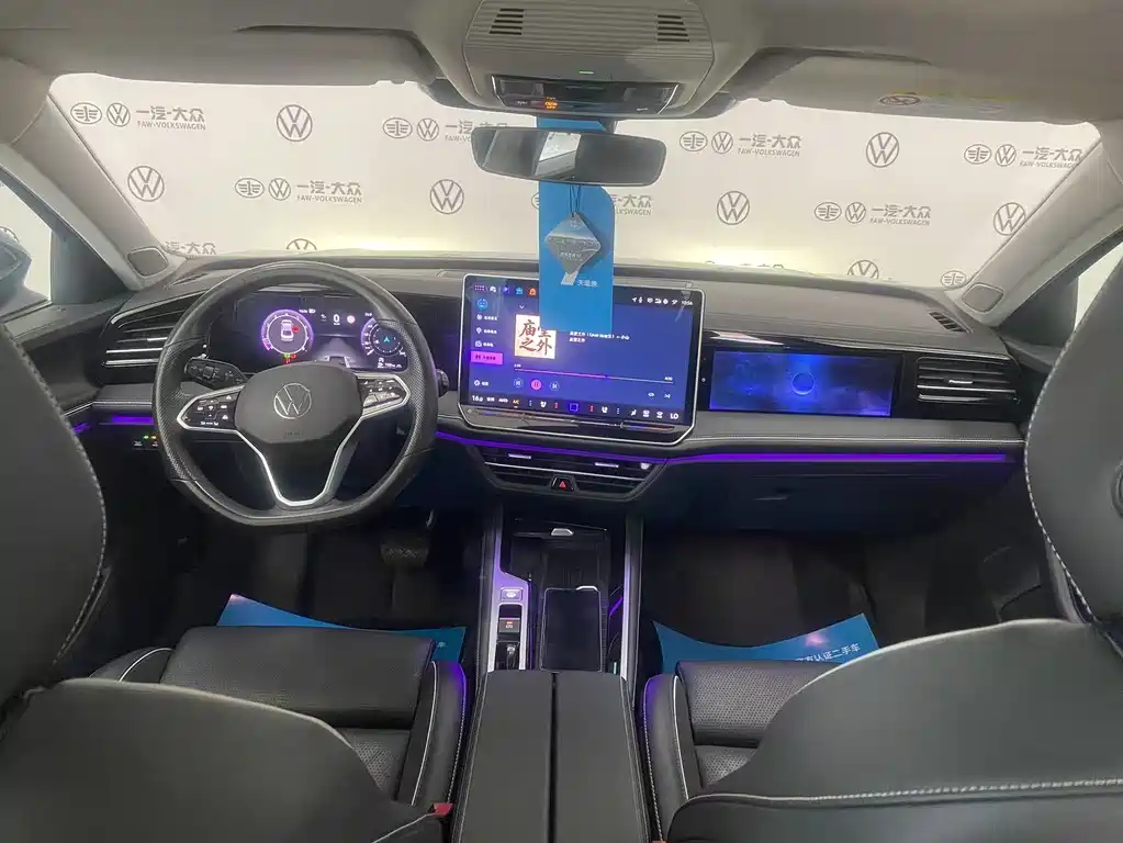 Volkswagen Magotan 2024