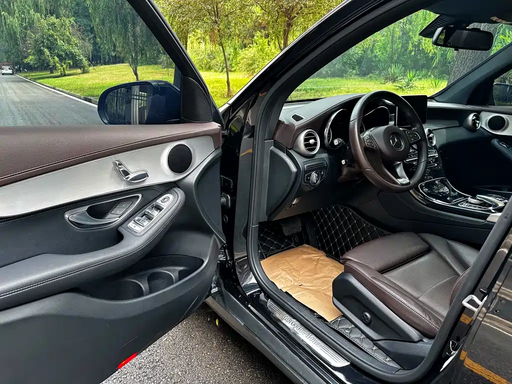 Mercedes-Benz GLC 2018