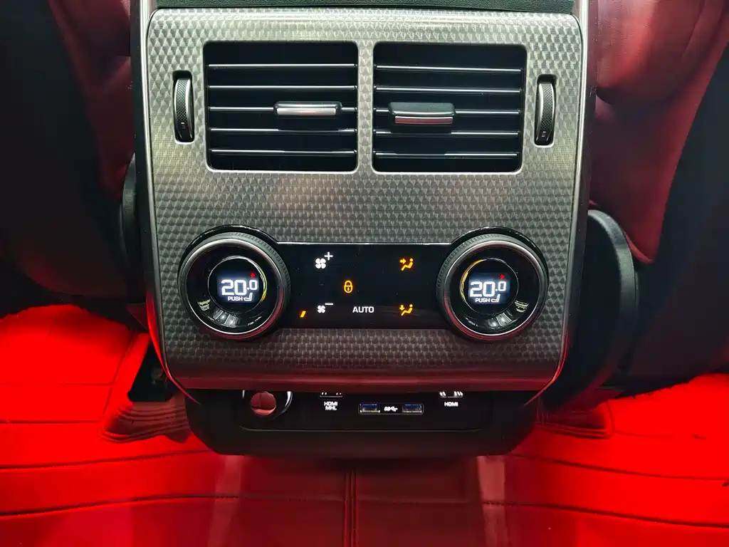 Land Rover Sport 2021 — фото 13
