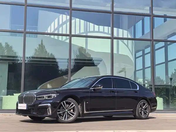 BMW 7 Series 2021