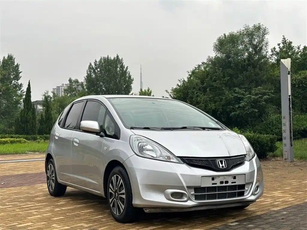 Honda Fit 2013 — фото 3