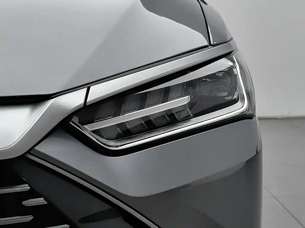BYD Qin PLUS 2023 — фото 7