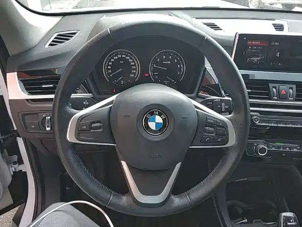 BMW X1 2020