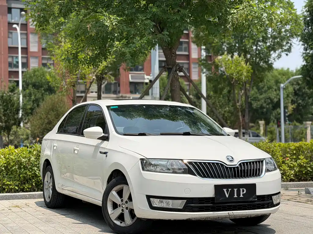 Skoda Rapid 2013