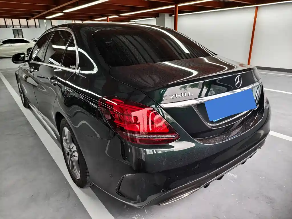 Mercedes-Benz C-Class 2019 — фото 12