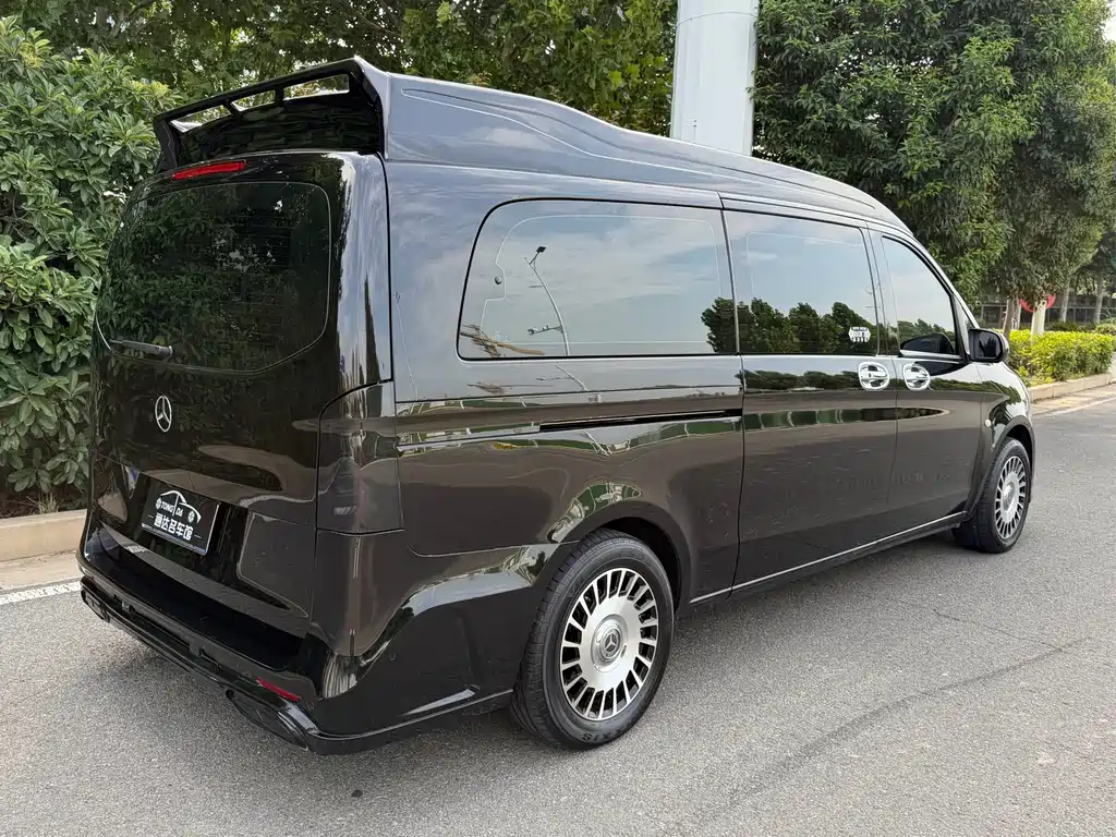 Mercedes-Benz Vito 2023 — фото 27
