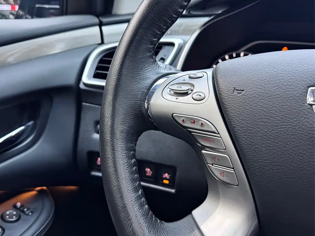 Nissan Murano 2018 — фото 21
