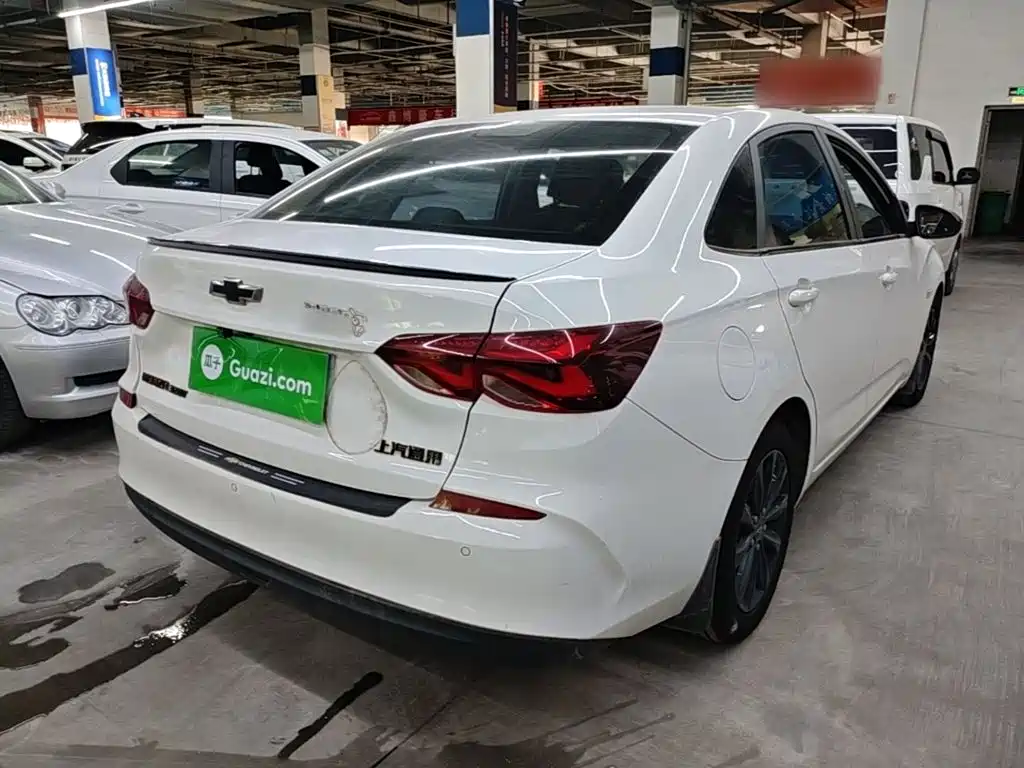 Chevrolet Cruze 2021
