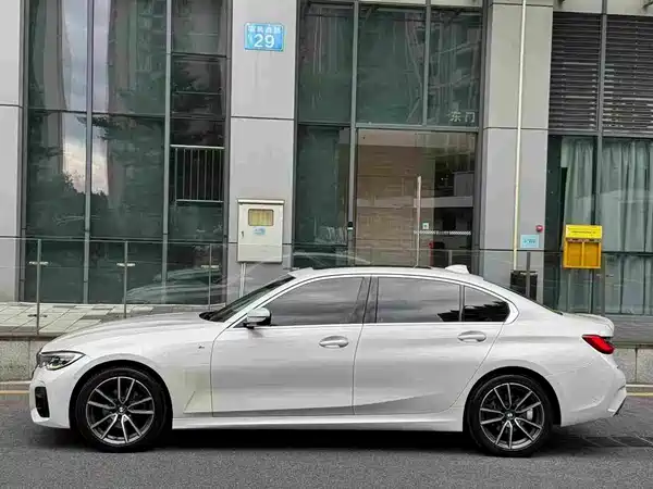 BMW 3 Series 2020