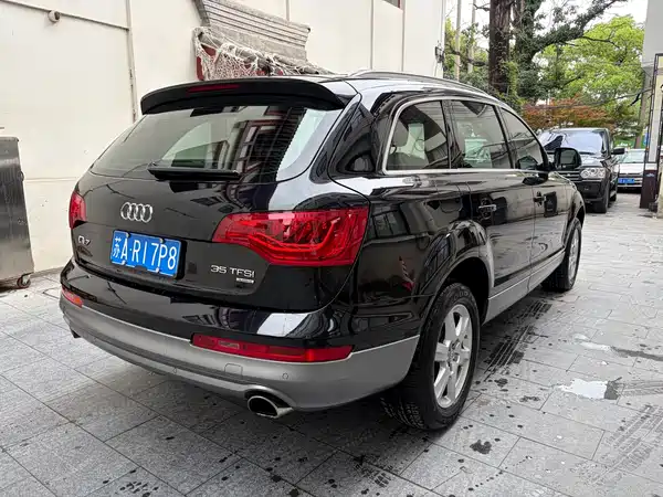 Audi Q7 2014