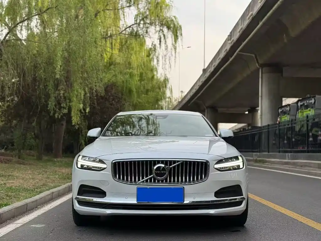 Volvo S90 2023 — фото 2