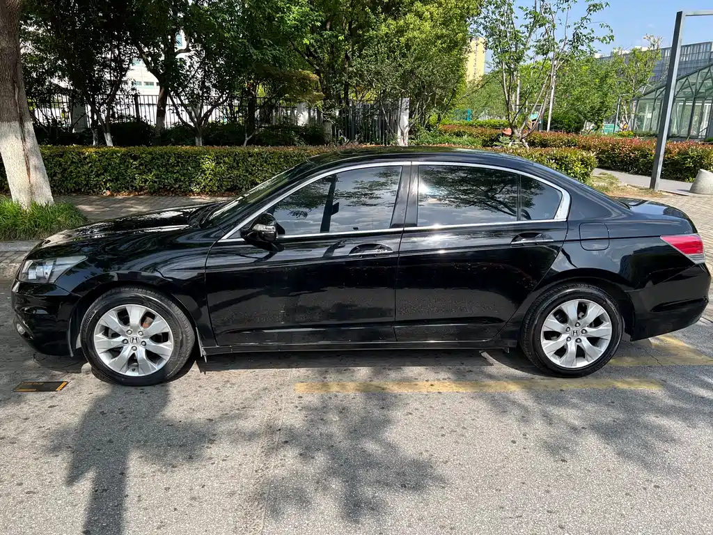Honda Accord 2011
