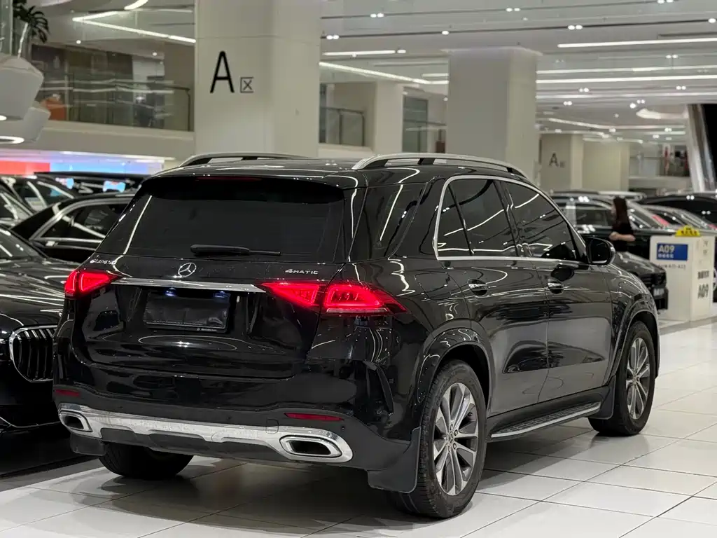 Mercedes-Benz GLE 2023 — фото 11