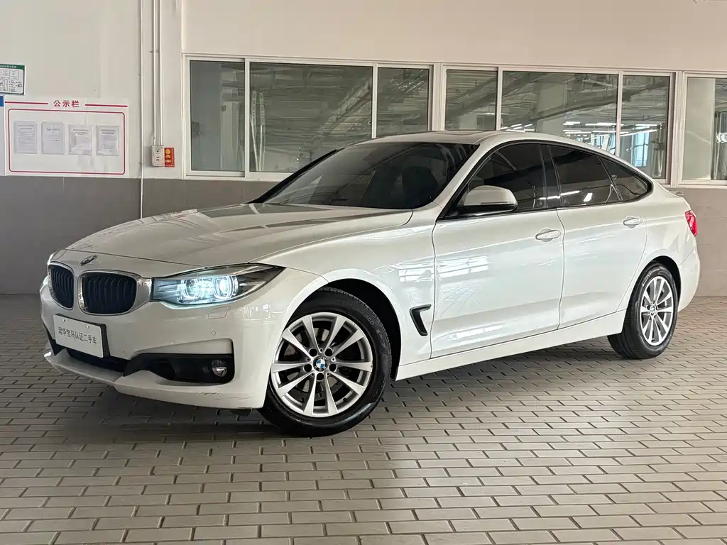 BMW 3 Series GT 2017 — фото 1