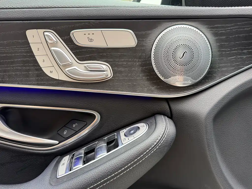 Mercedes-Benz C-Class 2021 — фото 10