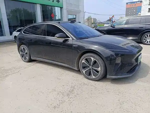 NIO ET5T 2023