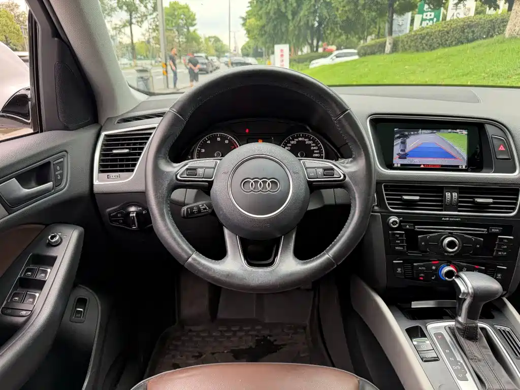 Audi Q5 2017 — фото 14