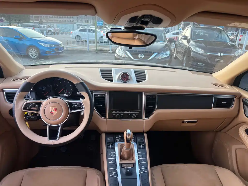 Porsche Macan 2015 — фото 4