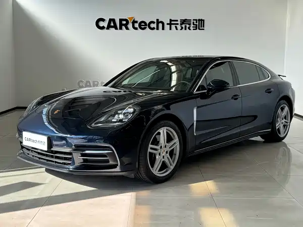 Porsche Panamera 2018