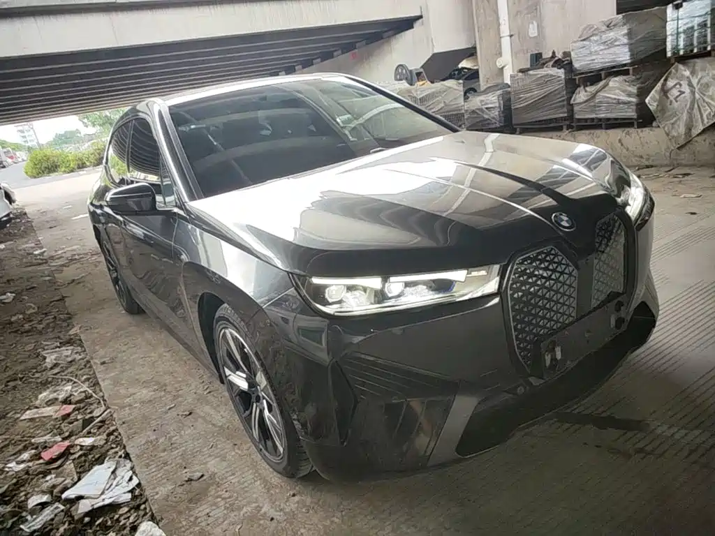 BMW iX 2023