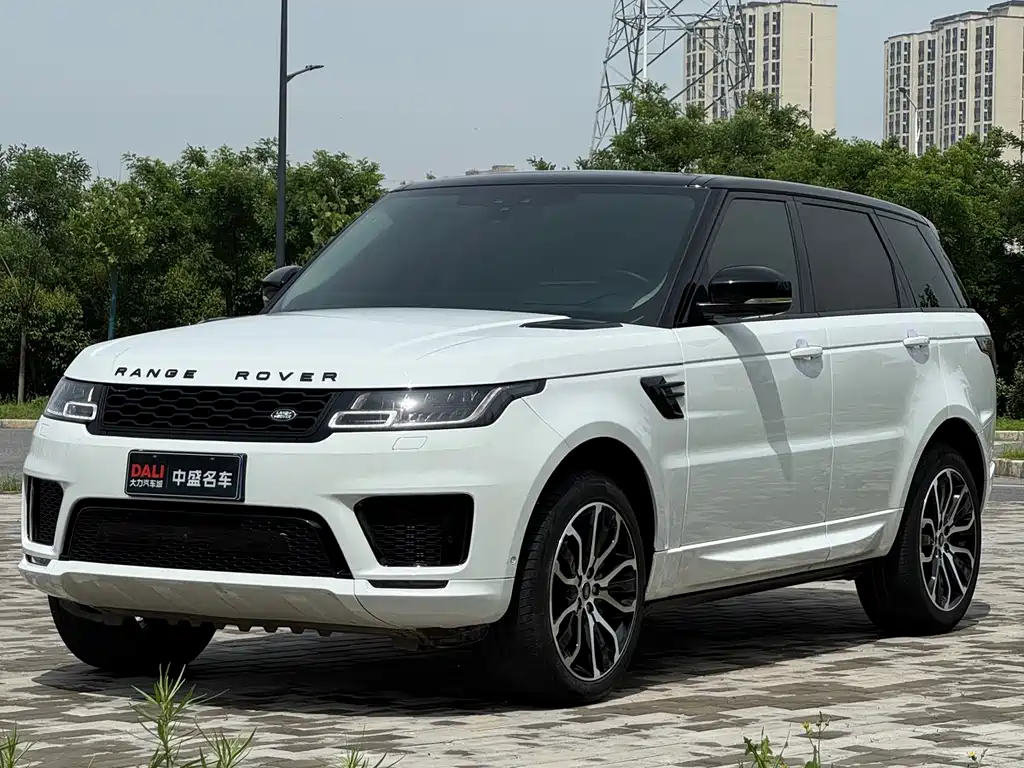 Land Rover Sport 2021 — фото 1
