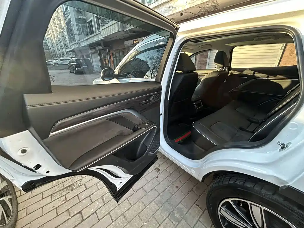 Haval H6 2023 — фото 13