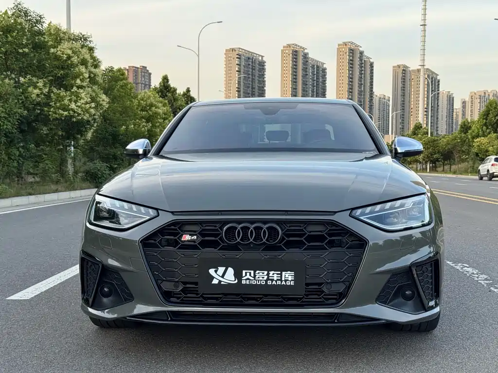 Audi S4 2023