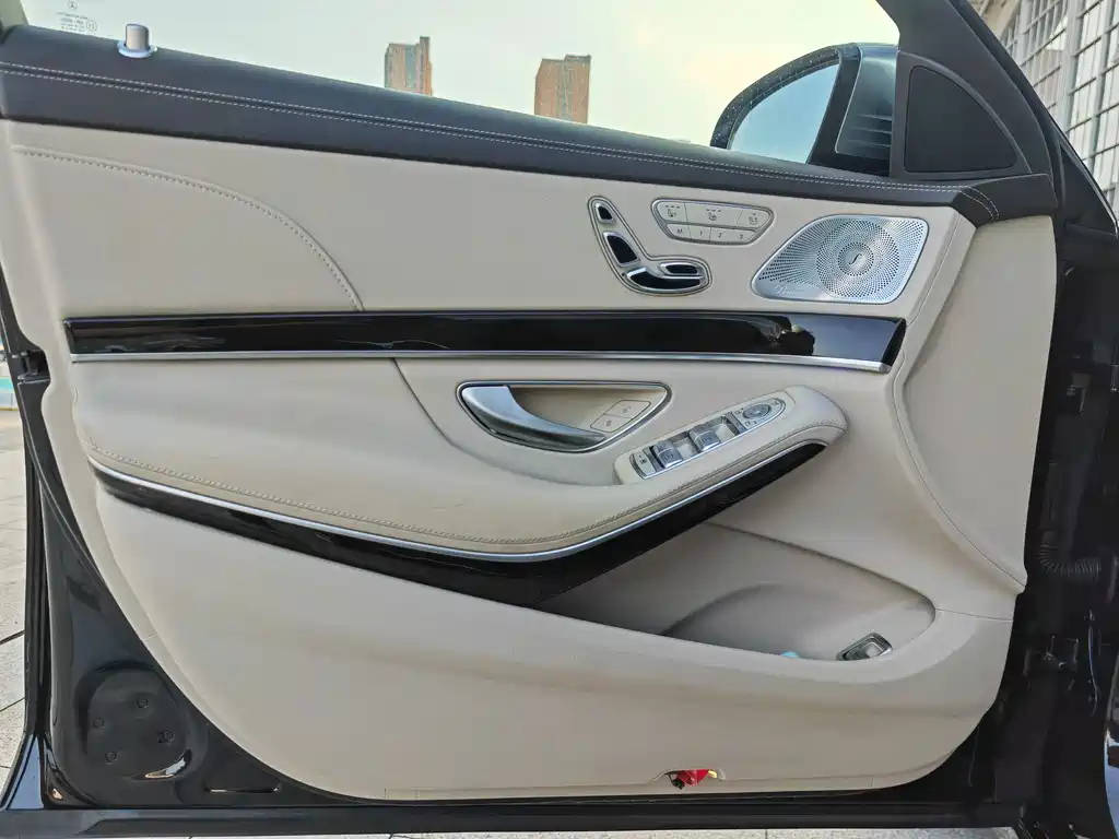 Mercedes-Benz Maybach S-Class 2019 — фото 25