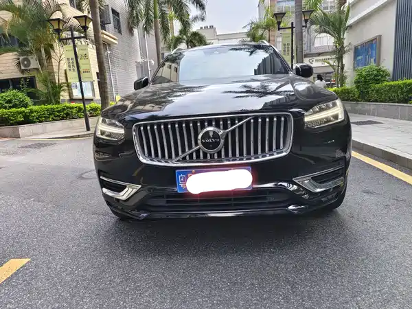 Volvo XC90 2021