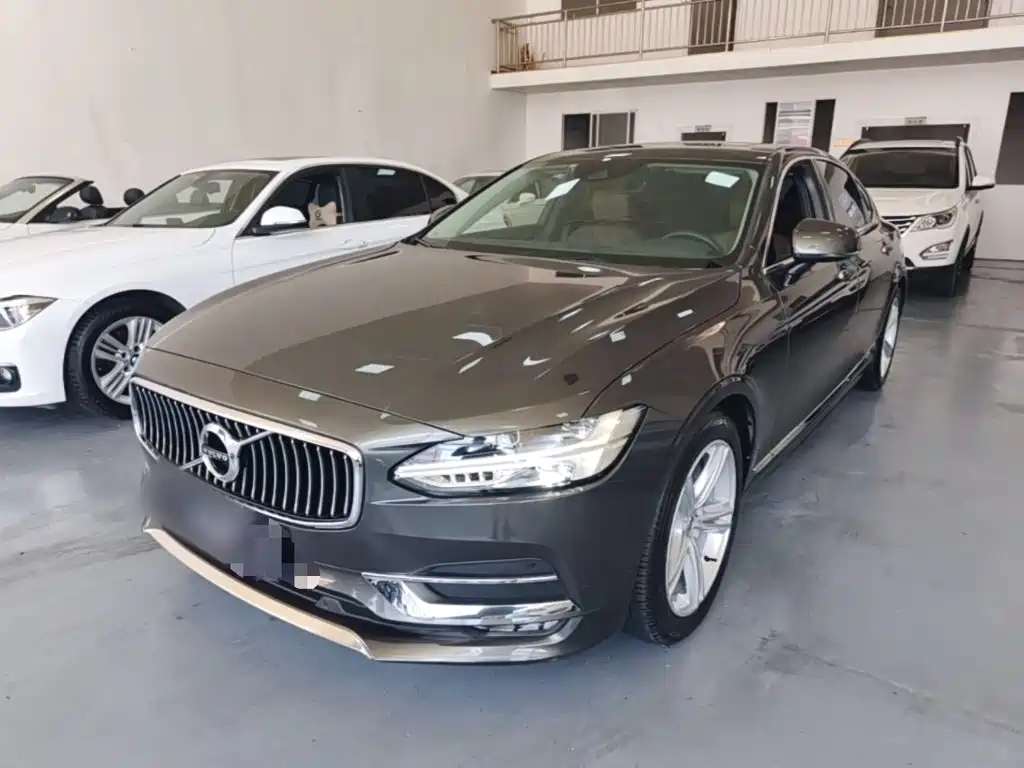 Volvo S90 2018 — фото 1