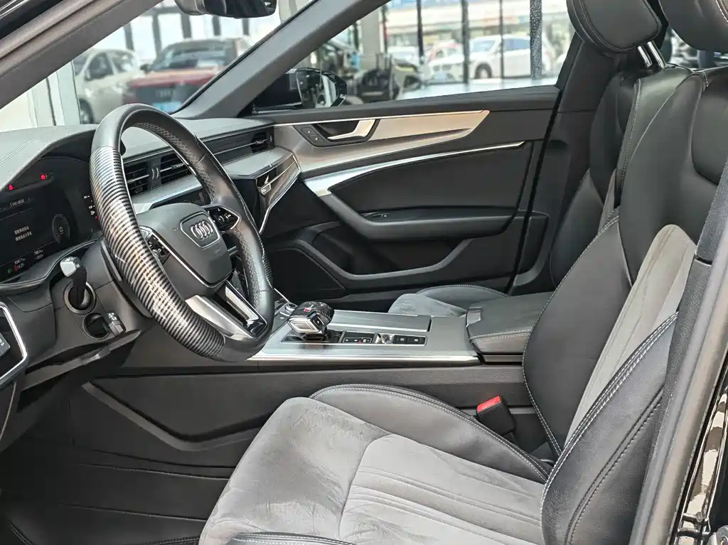 Audi A6L 2022 — фото 10