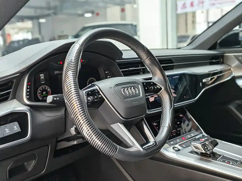 Audi A6L 2022 — фото 11