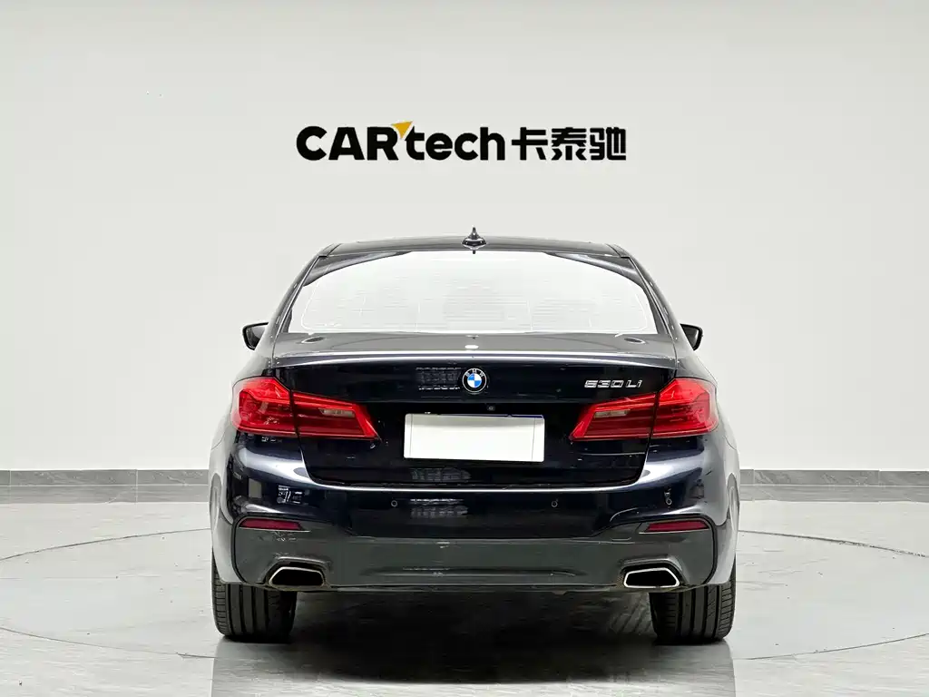 BMW 5 Series 2018 — фото 7