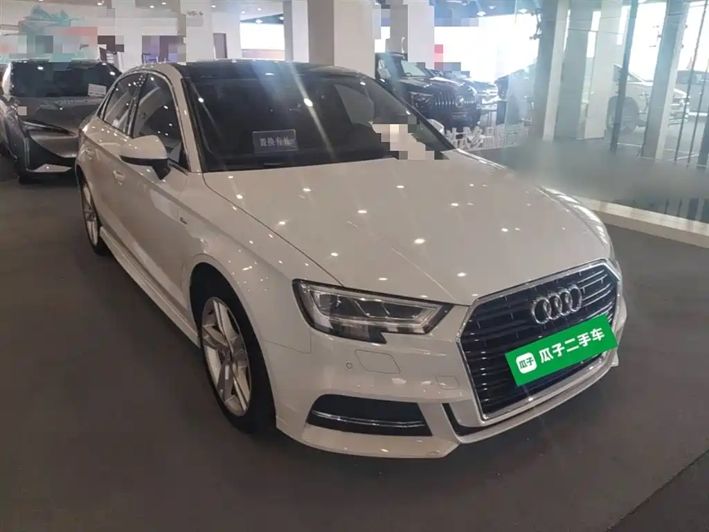 Audi A3 2019 — фото 4