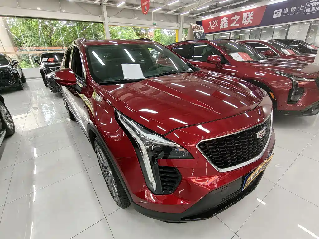 Cadillac XT4 2021