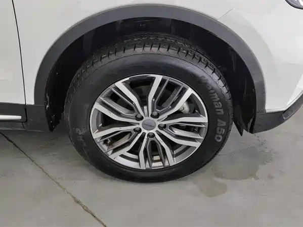 Geely Boyue 2020