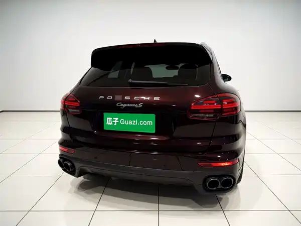 Porsche Cayenne 2016