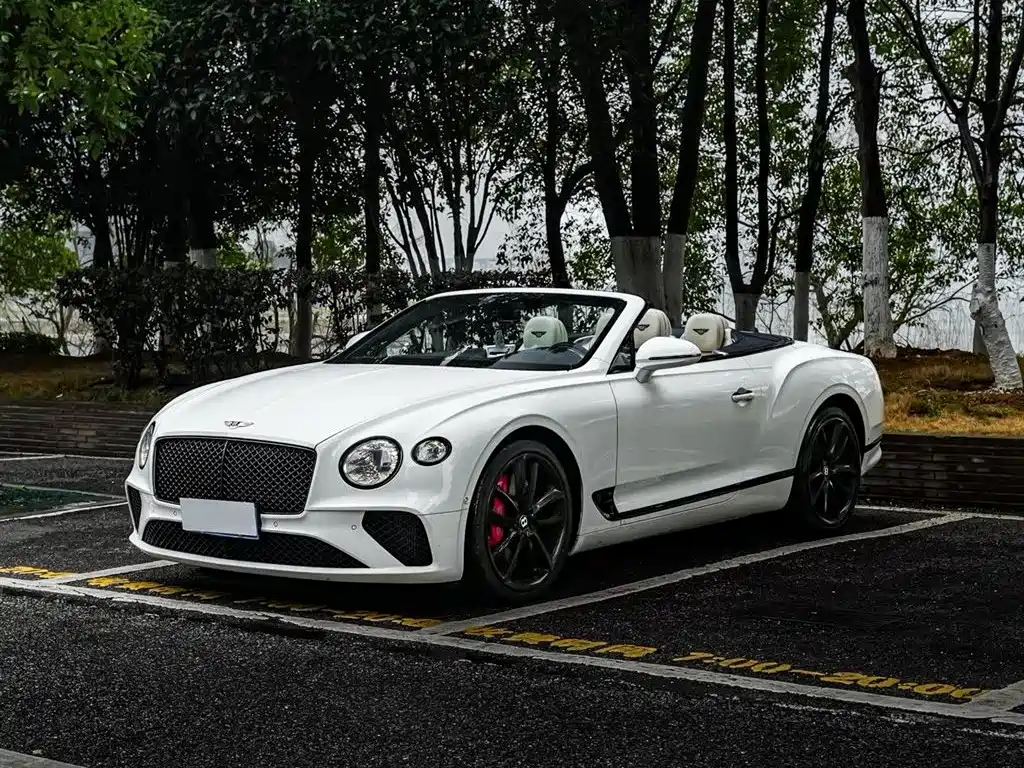Bentley Continental 2021