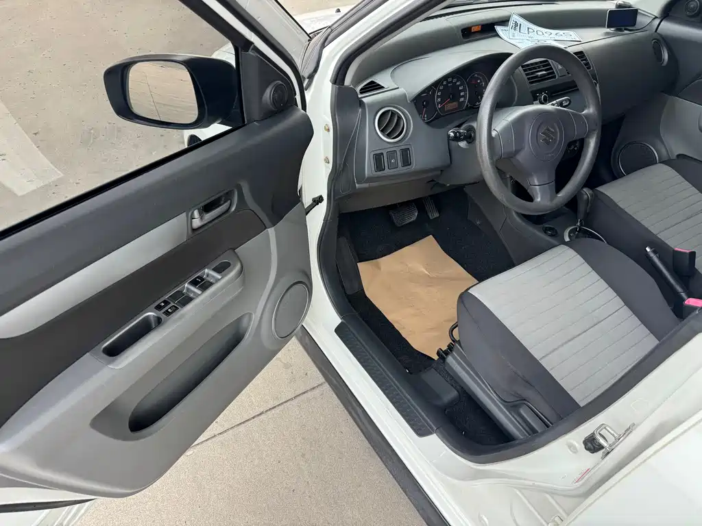 Suzuki Swift 2014