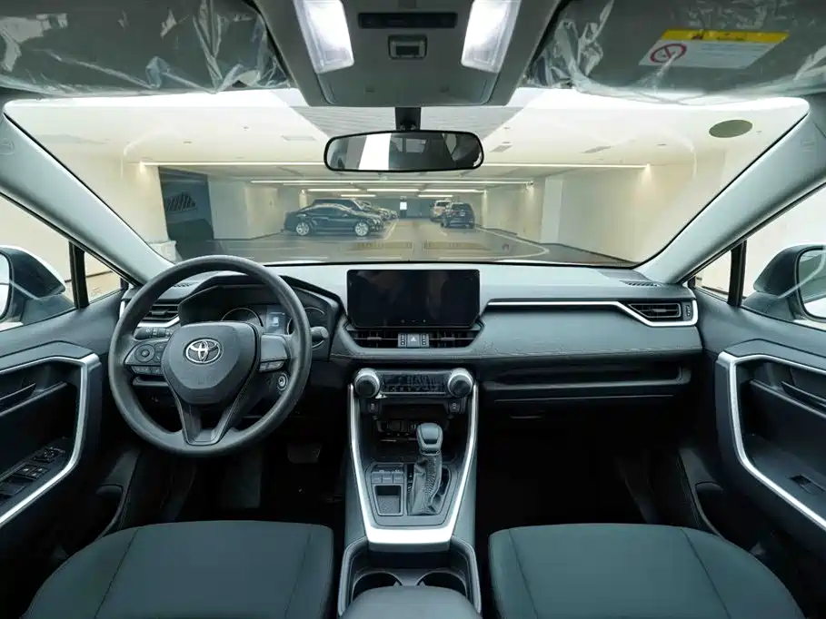 Toyota Wildlander 2023 — фото 18
