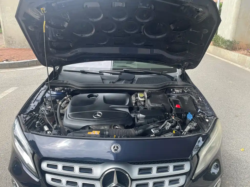 Mercedes-Benz GLA 2017 — фото 15
