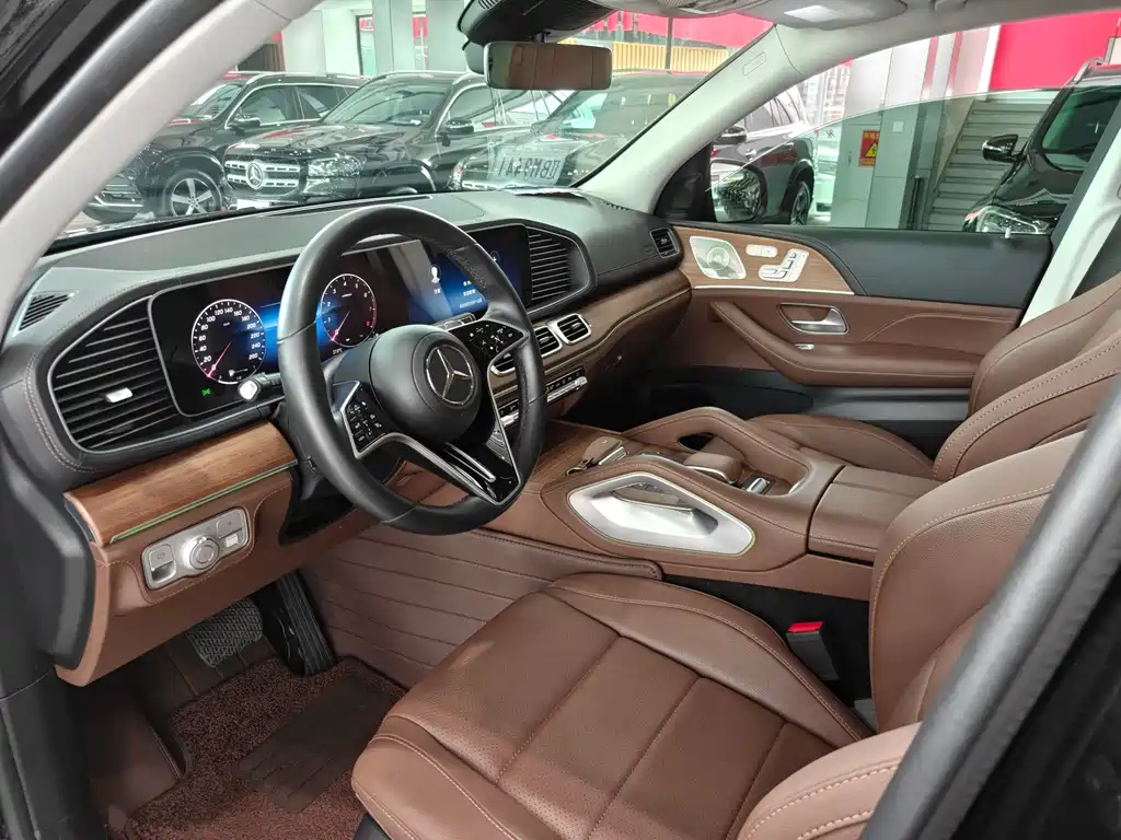 Mercedes-Benz GLE 2023 — фото 11