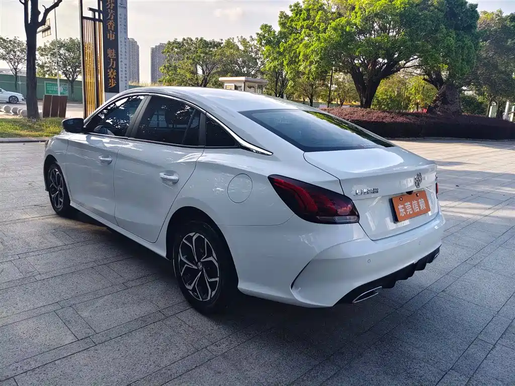 MG 5 2024
