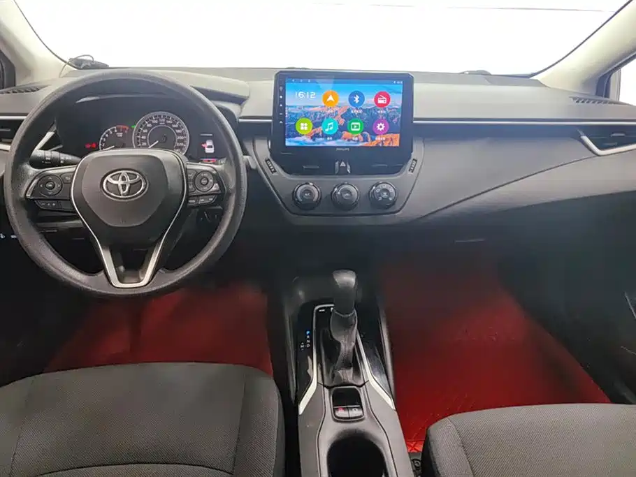 Toyota Corolla 2019 — фото 12