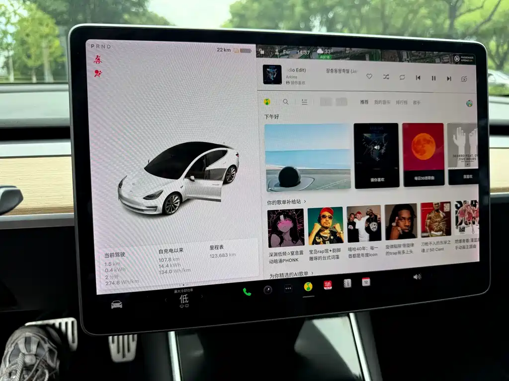 Tesla Model 3 2019 — фото 17
