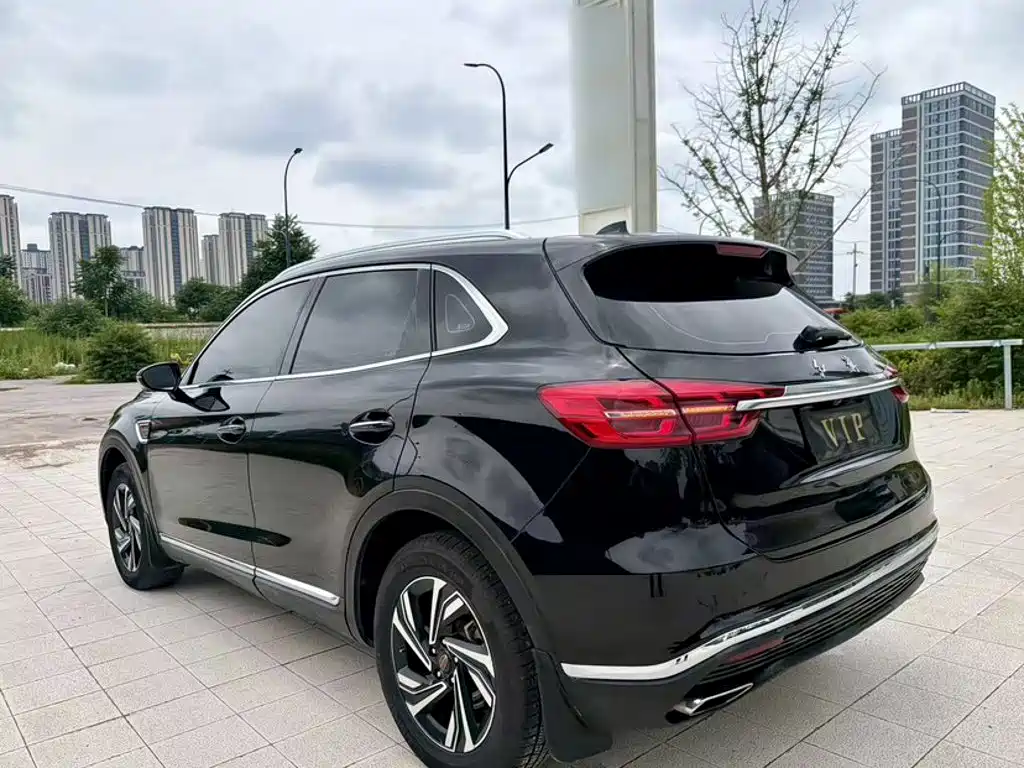 Hongqi HS5 2022 — фото 12
