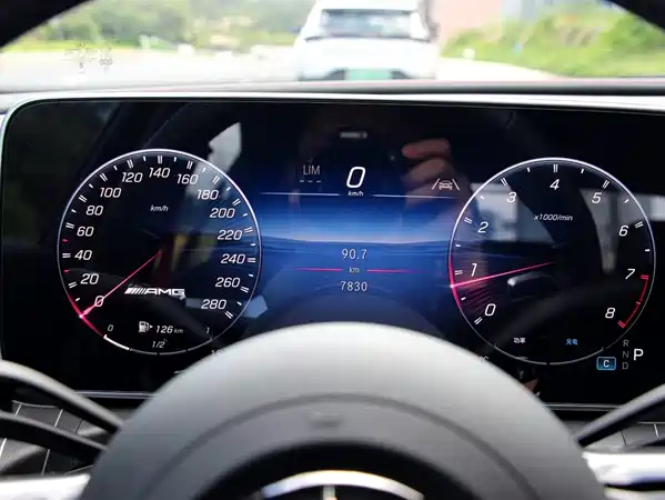 Mercedes-Benz C-Class AMG 2025