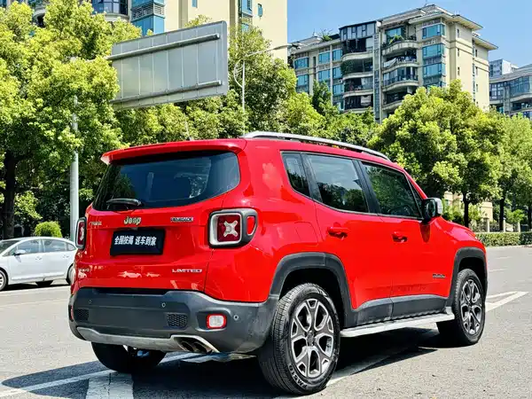 Jeep Freeman 2017