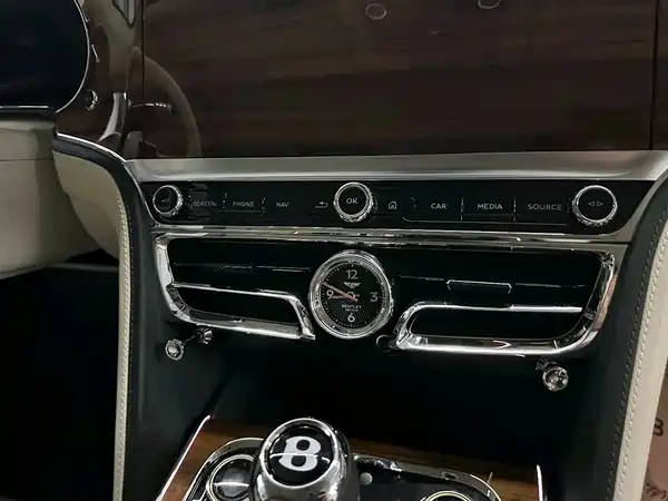 Bentley Flying Spur 2023